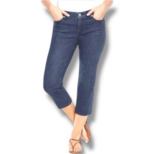 Nine West Size 12 Stretch Denim Relaxed Leg Chrystie Capri 5 Pocket Jeans